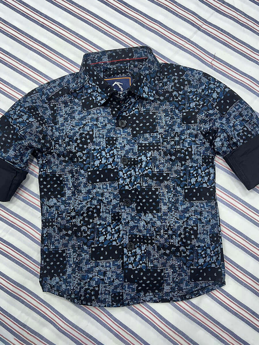 Navy Confusing Printed shirt