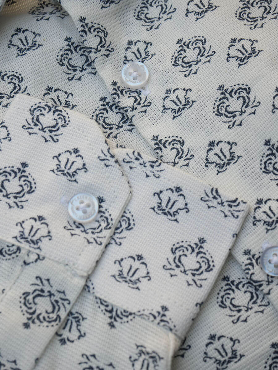 Light beige green floral print