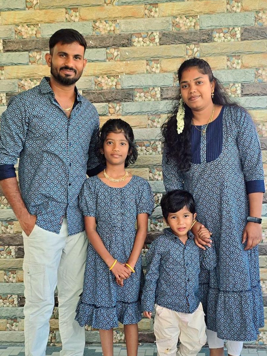 Navy Seamless Print Shirt