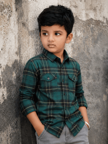 Double pocket Dark Green Shirt